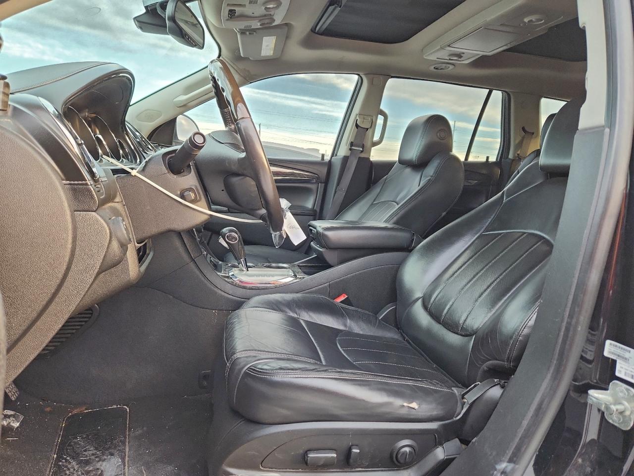 Buick Enclave Image 2