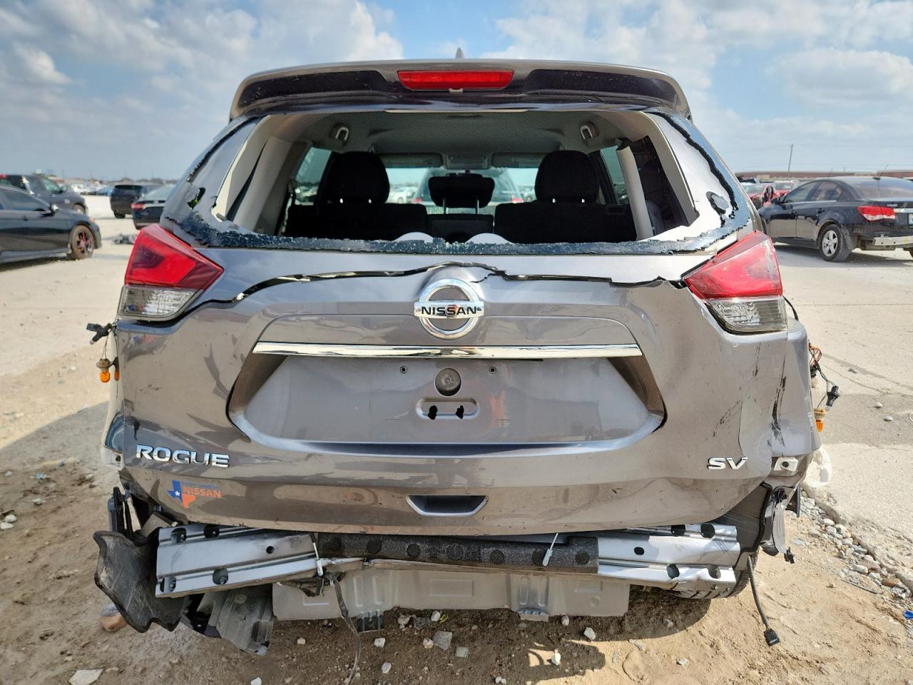Nissan Rogue S Image 8