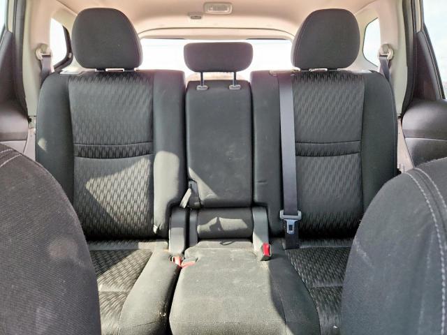 Nissan Rogue S Image 7