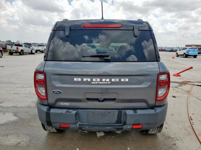 Ford Bronco Outer Banks Image 2