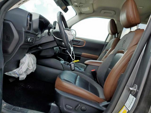 Ford Bronco Outer Banks Image 9