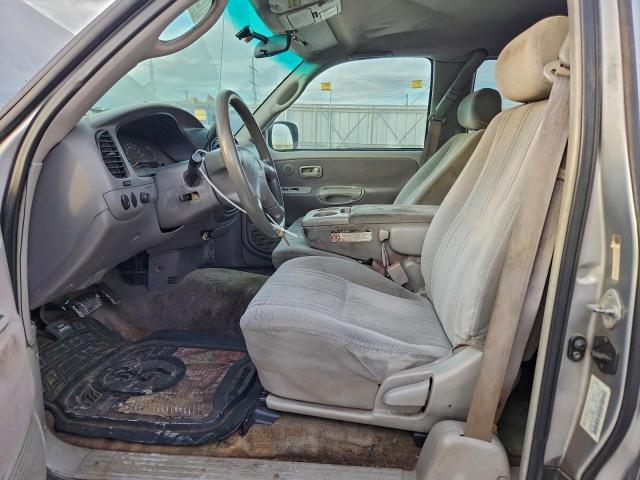 Toyota Tundra Access Cab Image 4