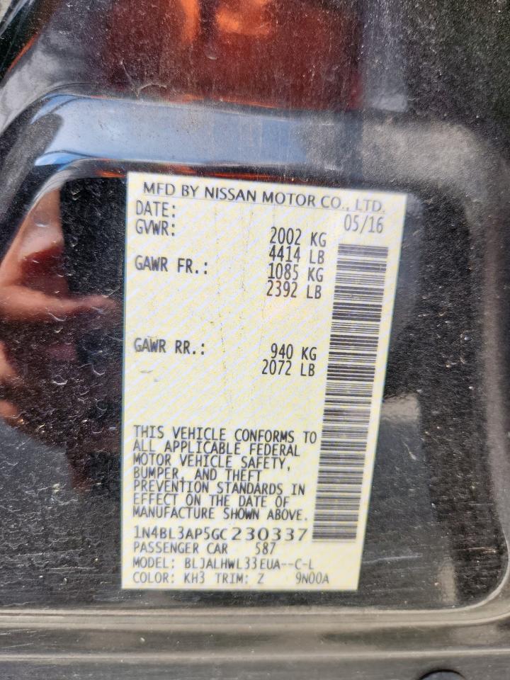 Nissan Altima 3.5sl Image 4