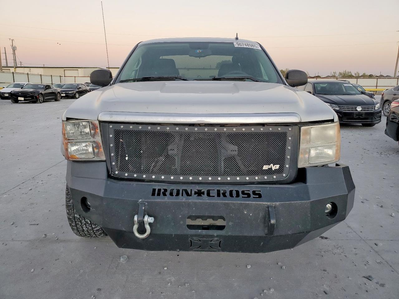 GMC Sierra C1500 Sl Image 4