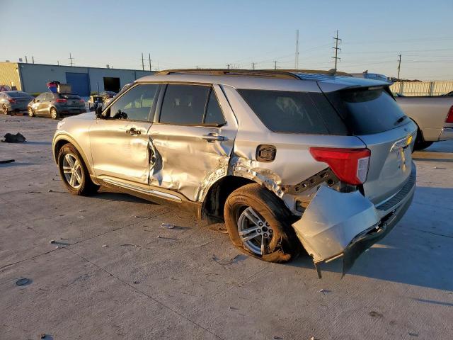 Ford Explorer Xlt Image 3