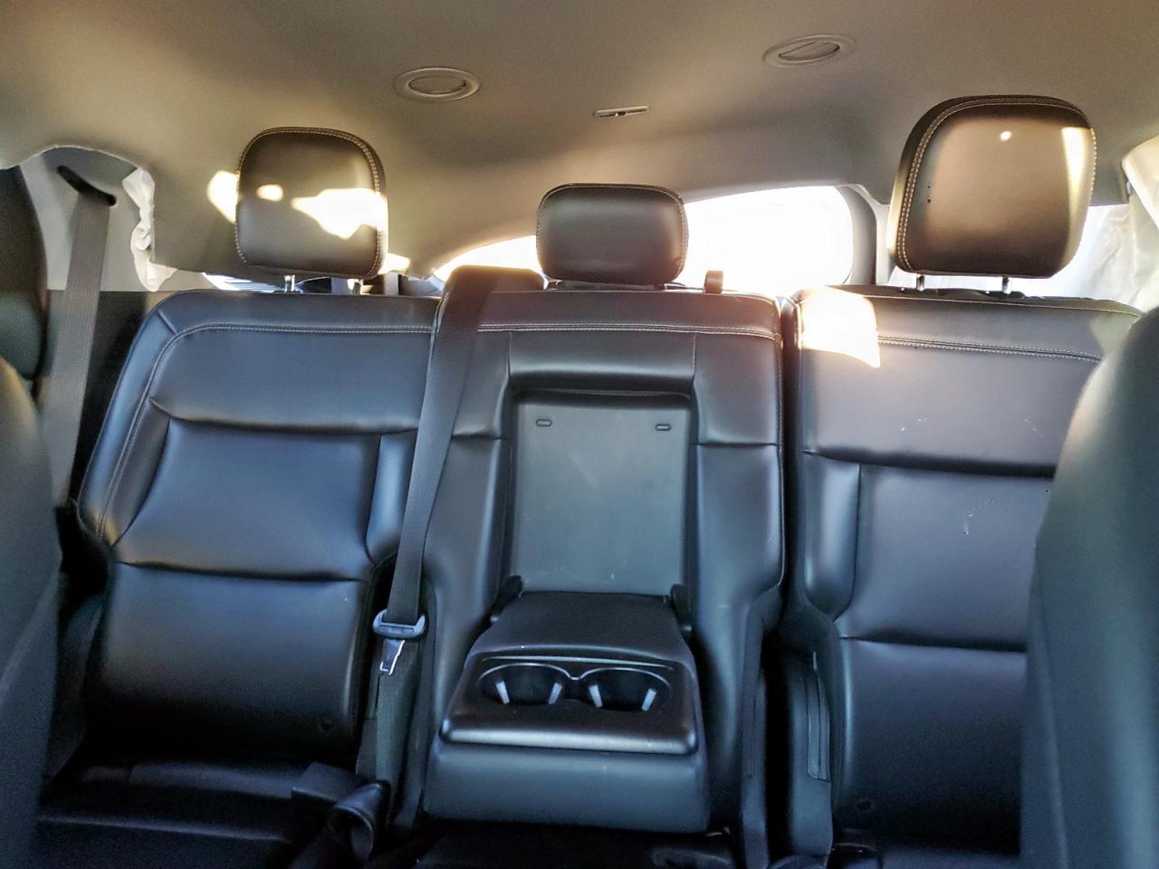 Ford Explorer Xlt Image 5