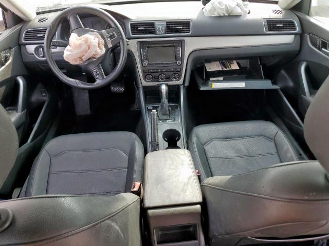 Volkswagen Passat S Image 6