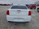 Chrysler 300 Image 7