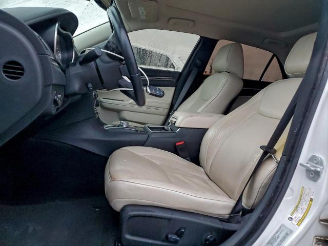 Chrysler 300 Image 2