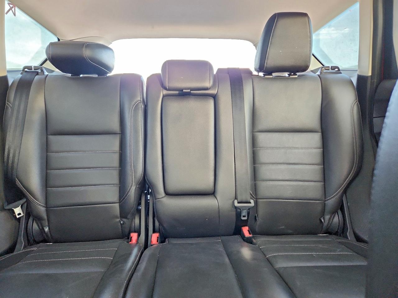 Ford Escape Titanium Image 7