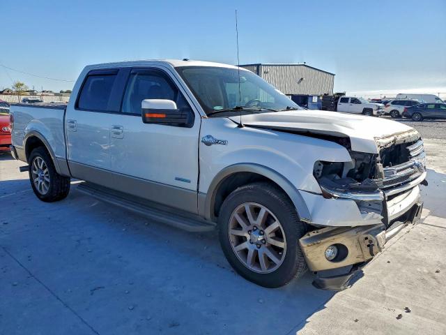 Ford F-150 Supercrew Image 5