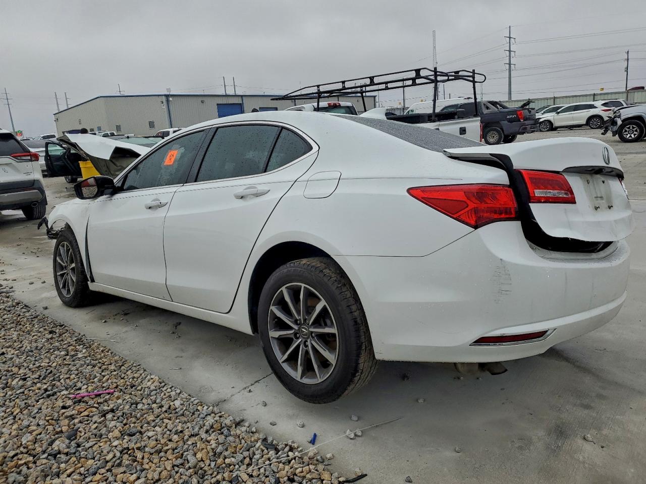 Acura TLX Image 13