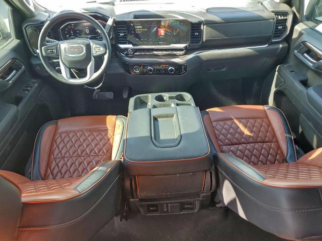 GMC Sierra K1500 Elevation Image 3