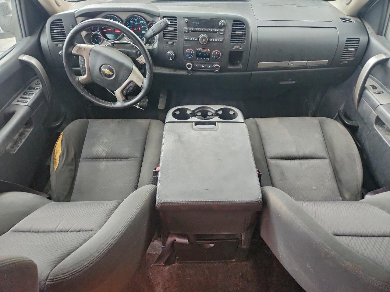 Chevrolet Silverado K2500 Heavy Duty Lt Image 13