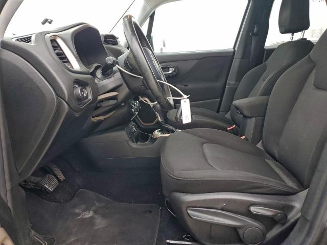 Jeep Renegade Latitude Image 10