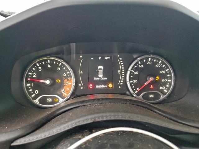 Jeep Renegade Latitude Image 9