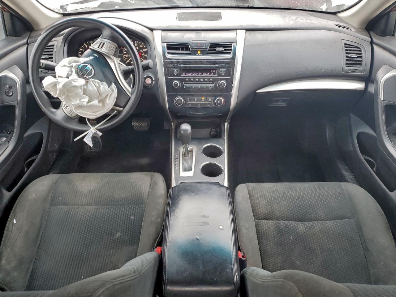 Nissan Altima 2.5 Image 2