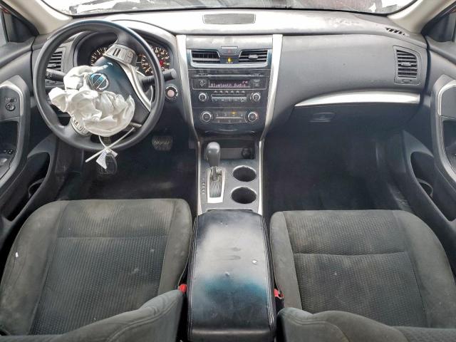 Nissan Altima 2.5 Image 2