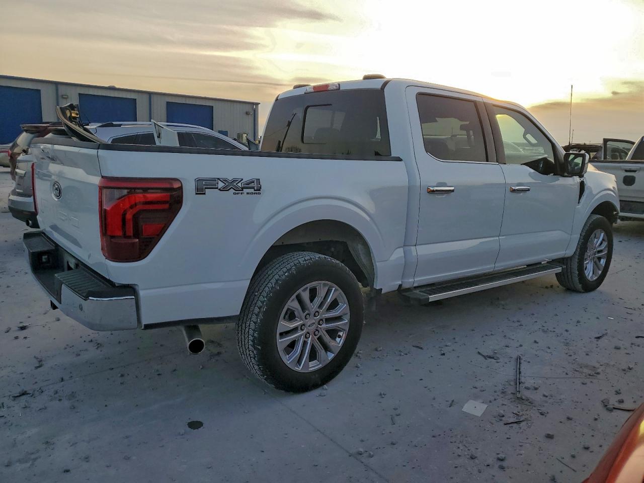 Ford F-150 Lariat Image 9