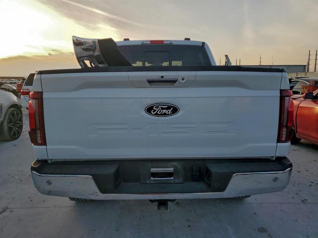 Ford F-150 Lariat Image 5