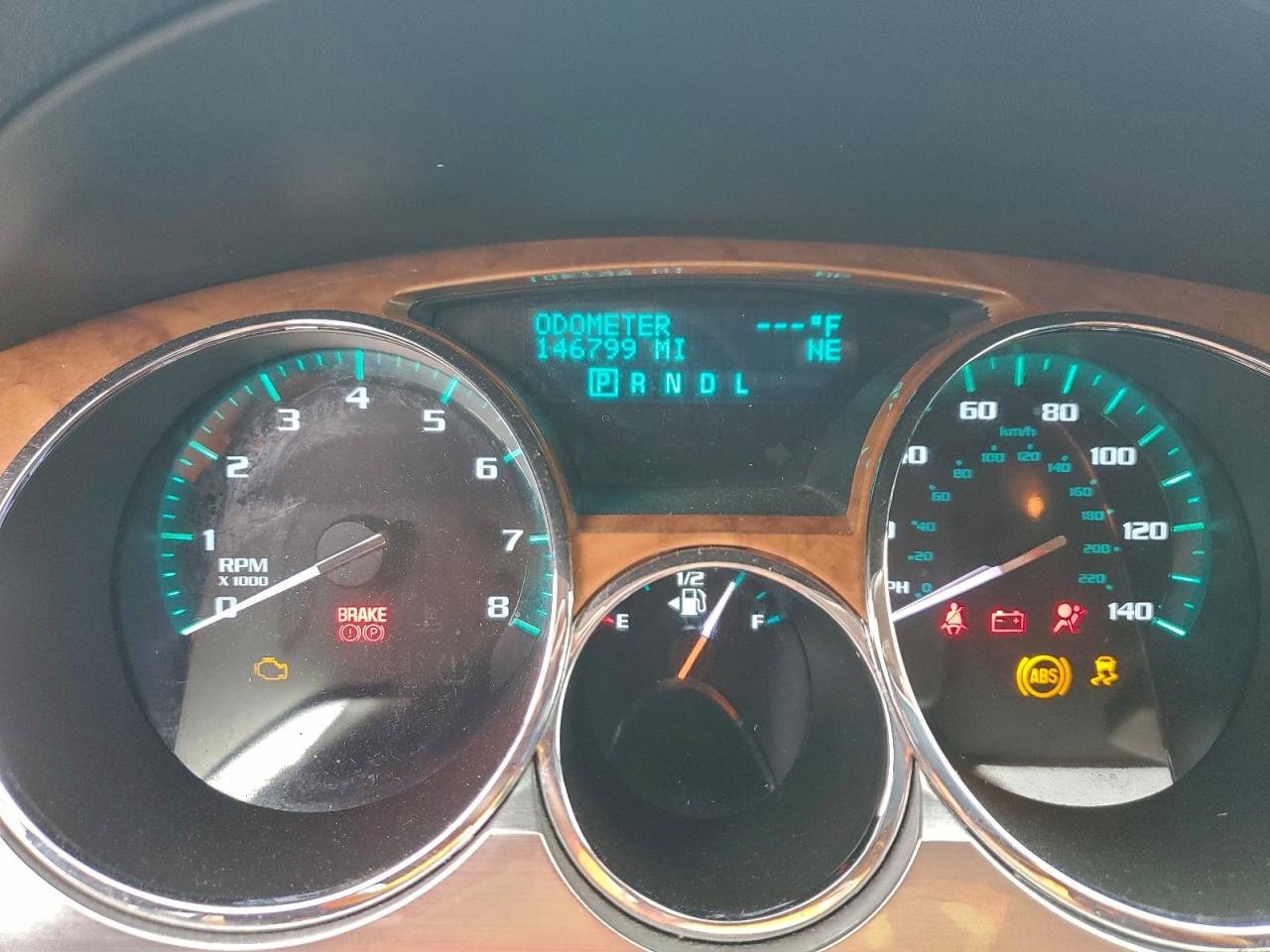 Buick Enclave Image 12