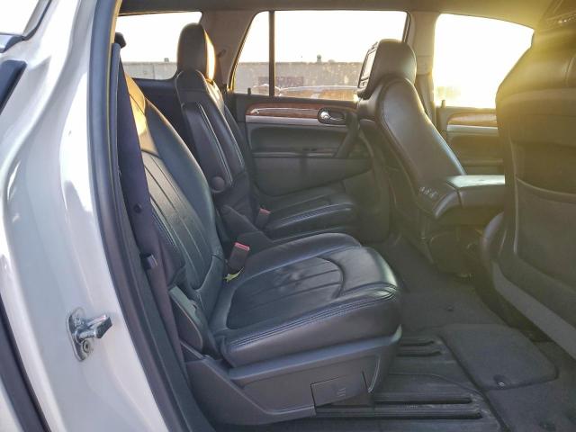 Buick Enclave Image 14