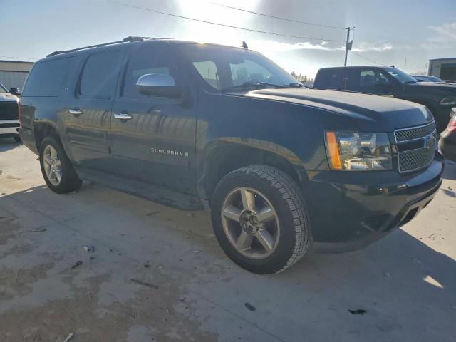 Chevrolet Suburban C1500 Image 9