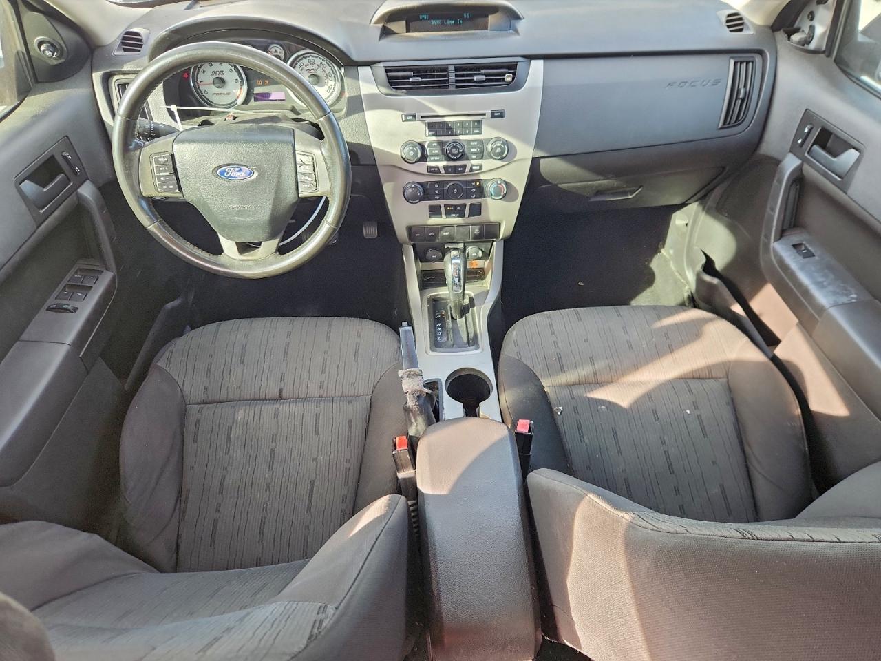 Ford Focus Se Image 6