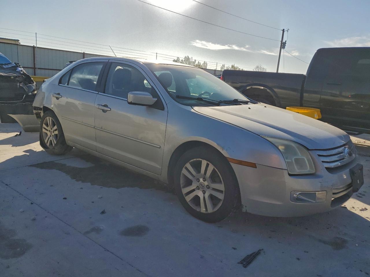 Ford Fusion Sel Image 2