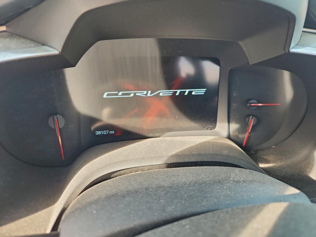 Chevrolet Corvette Stingray 1lt Image 12