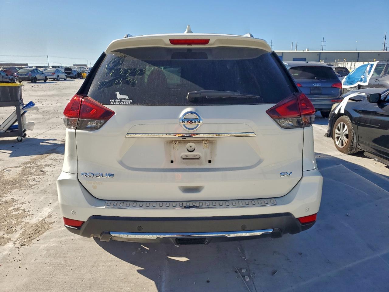 Nissan Rogue S Image 9