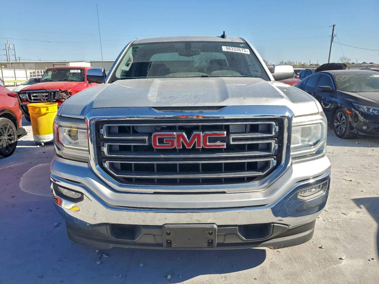 GMC Sierra C1500 Sle Image 12