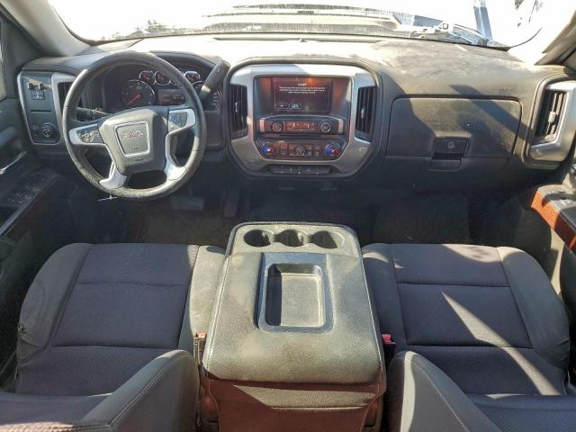 GMC Sierra C1500 Sle Image 2