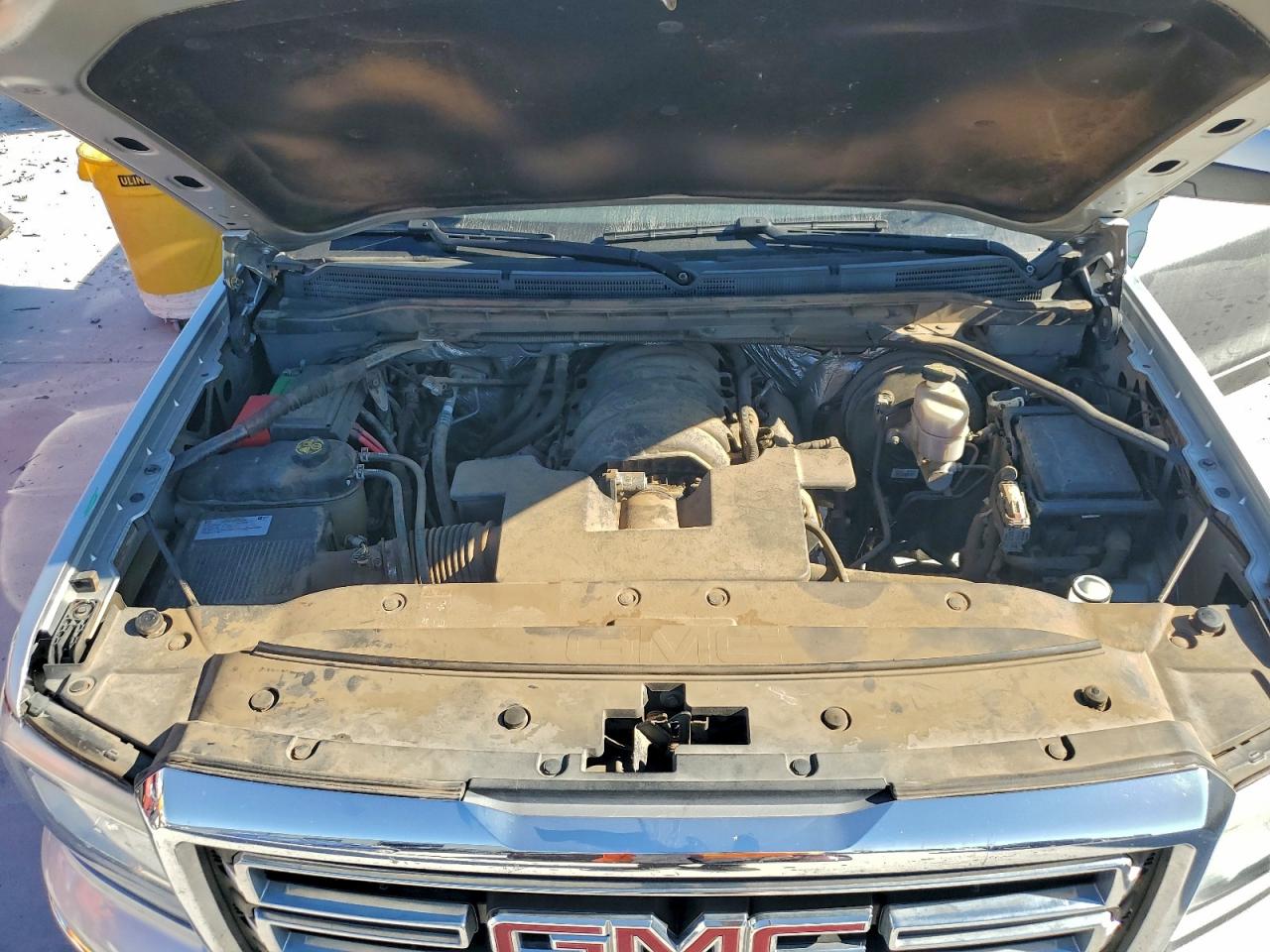 GMC Sierra C1500 Sle Image 9