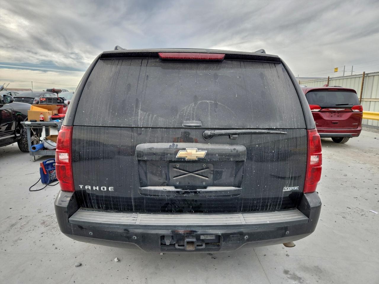 Chevrolet Tahoe C1500 Lt Image 9