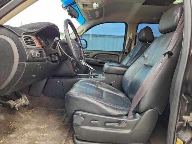 Chevrolet Tahoe C1500 Lt Image 10