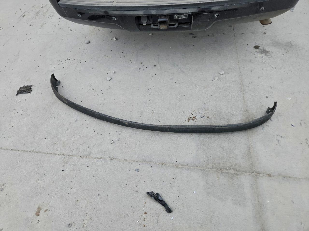 Chevrolet Tahoe C1500 Lt Image 11