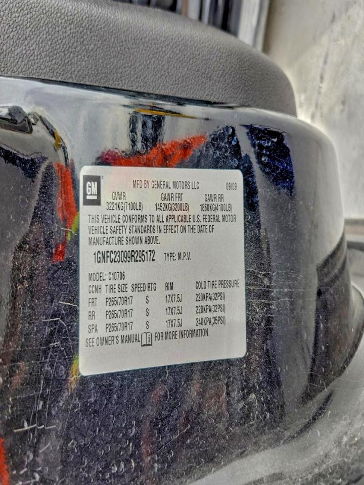 Chevrolet Tahoe C1500 Lt Image 5