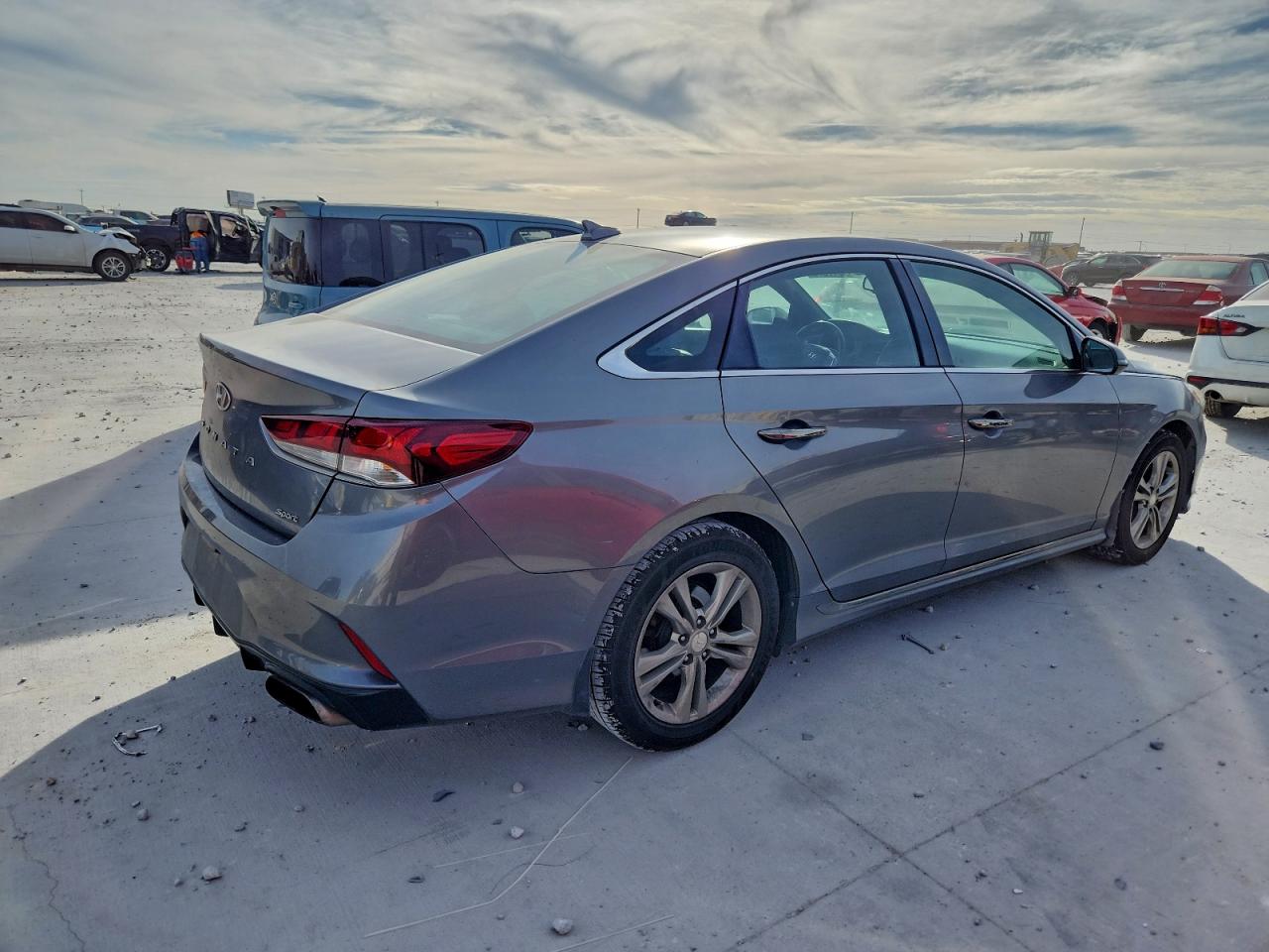 Hyundai SONATA Sport Image 12