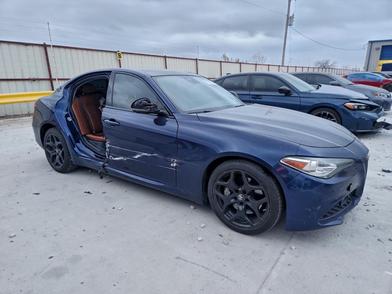 Alfa Romeo Giulia Sport Image 5