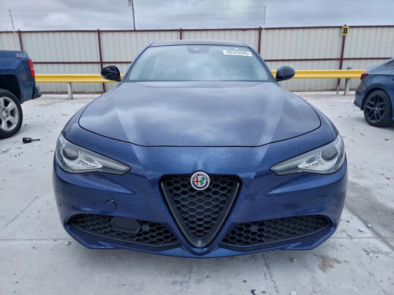 Alfa Romeo Giulia Sport Image 7