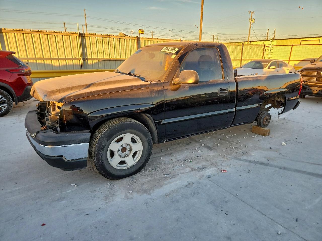 Chevrolet Silverado C1500 Classic Image 1