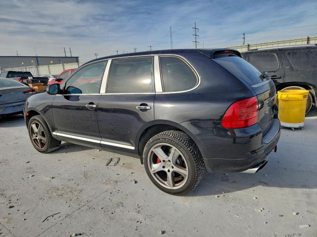 Porsche Cayenne Turbo Image 12