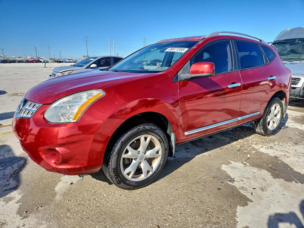Nissan Rogue S Image 1