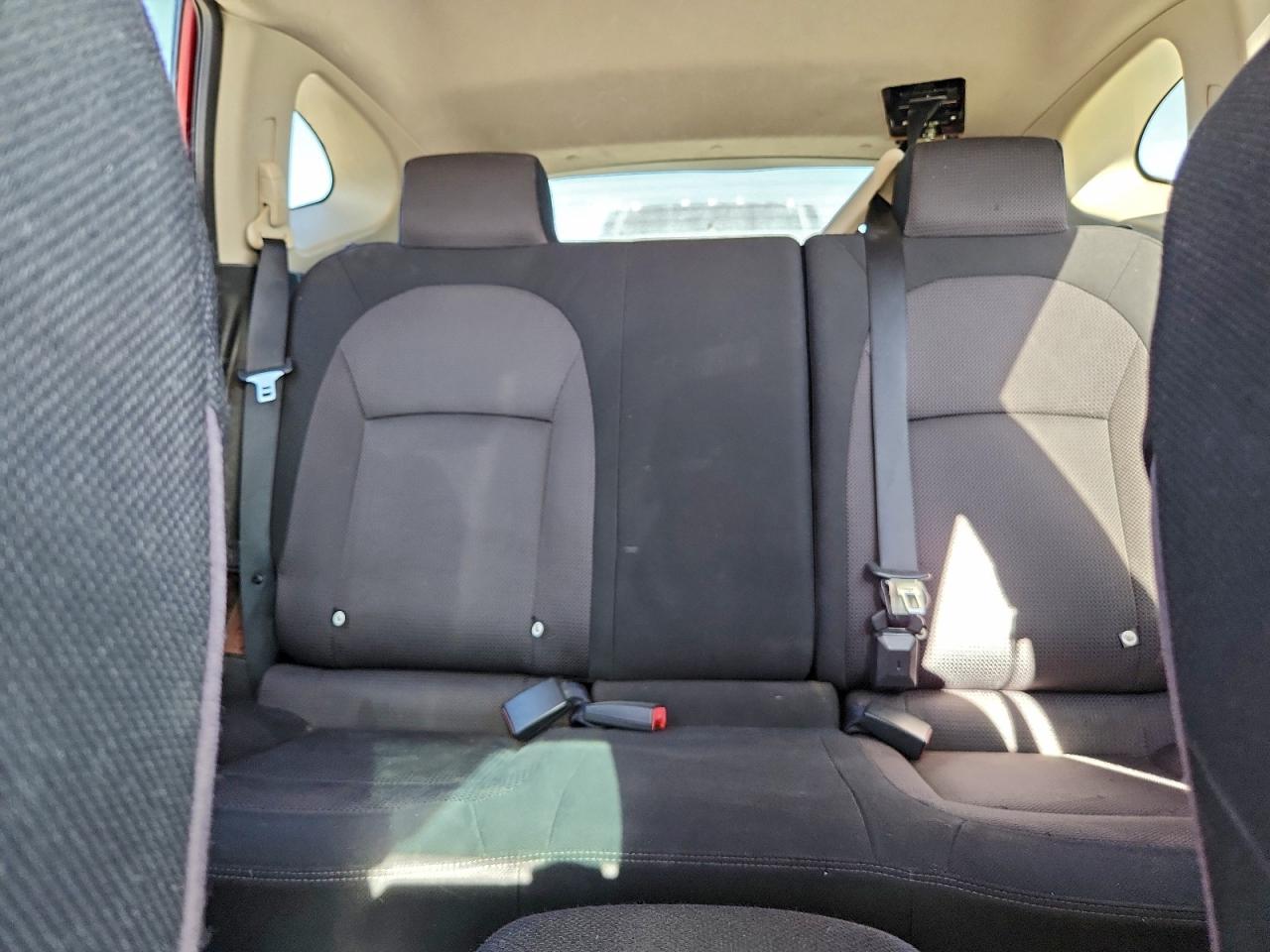 Nissan Rogue S Image 6