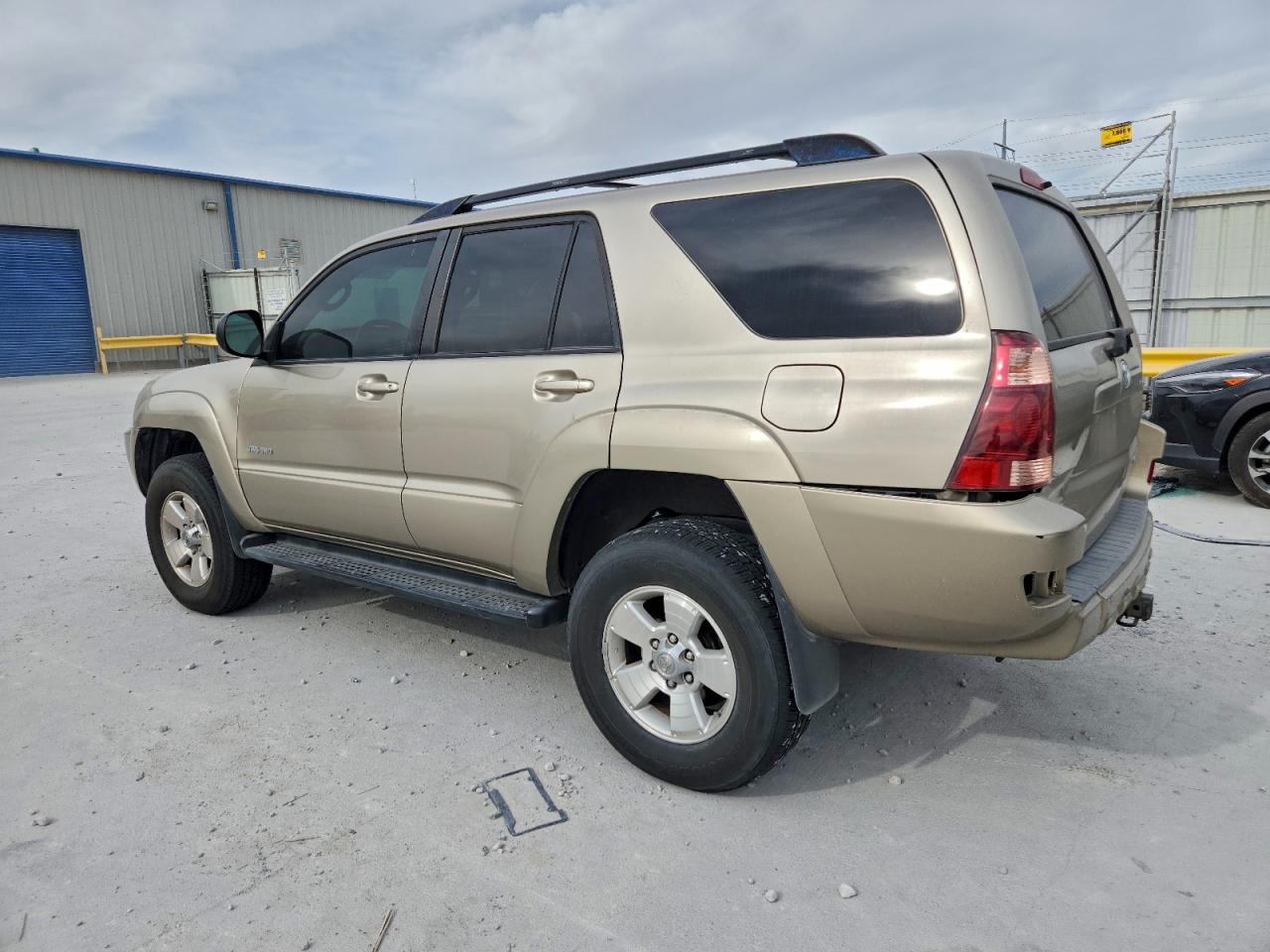 Toyota 4Runner Sr5 Image 6