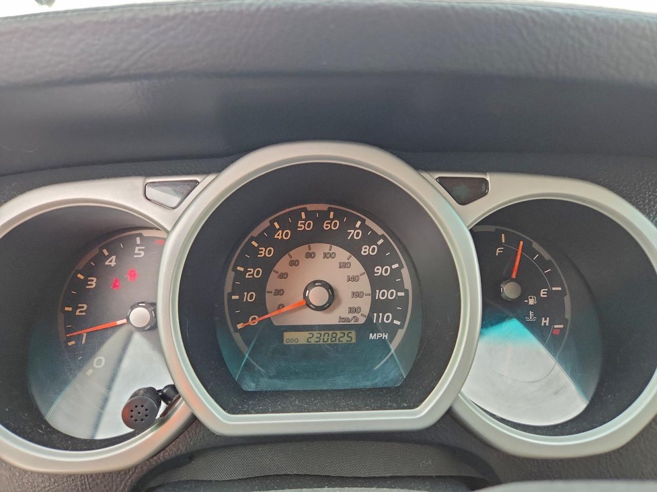 Toyota 4Runner Sr5 Image 5