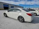 Subaru Legacy 2.5i Limited Image 9