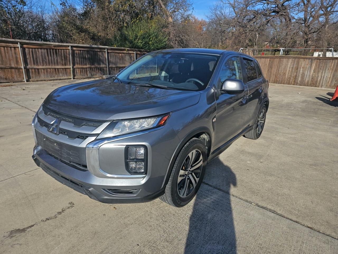 Mitsubishi Outlander Es Image 4