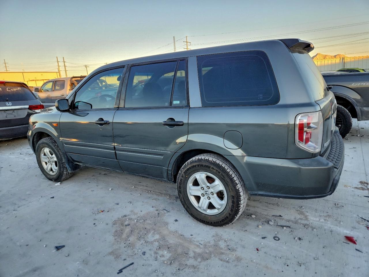 Honda Pilot Lx Image 10
